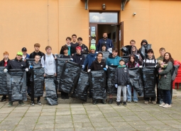 úklid Česka plus sběr kaštanů říjen 2025 na DM