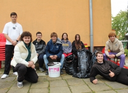 úklid Česka plus sběr kaštanů říjen 2025 na DM