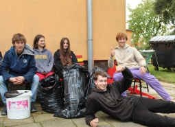 úklid Česka plus sběr kaštanů říjen 2025 na DM