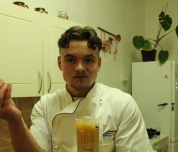 První velká zkouška nové kuchyňky na intru